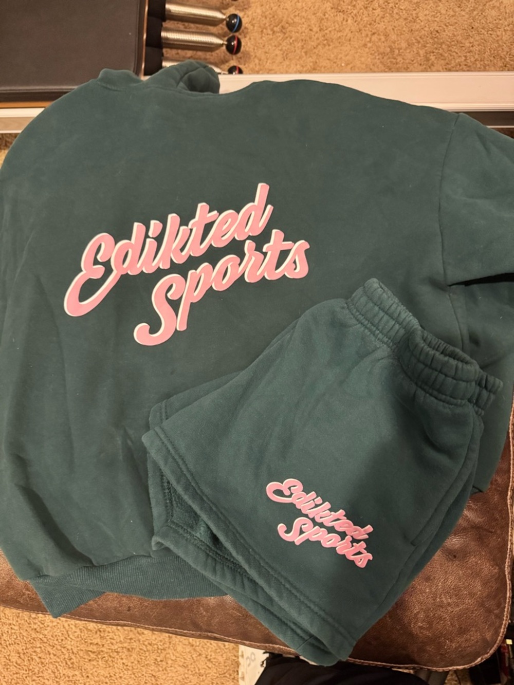 Hunter green/pink Edikted set